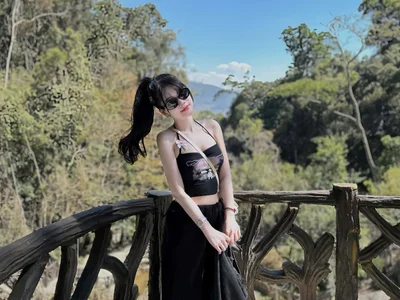 _GirlOffice_ video